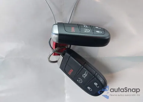 2015 Dodge Challenger Srt 392 from USA, damaged, VIN 2C3CDZDJXFH706927